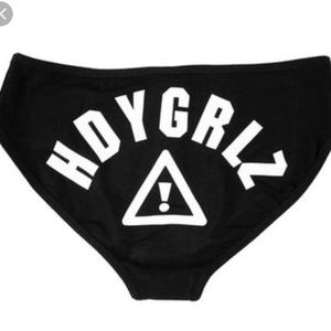 hdygrlz booty shorts